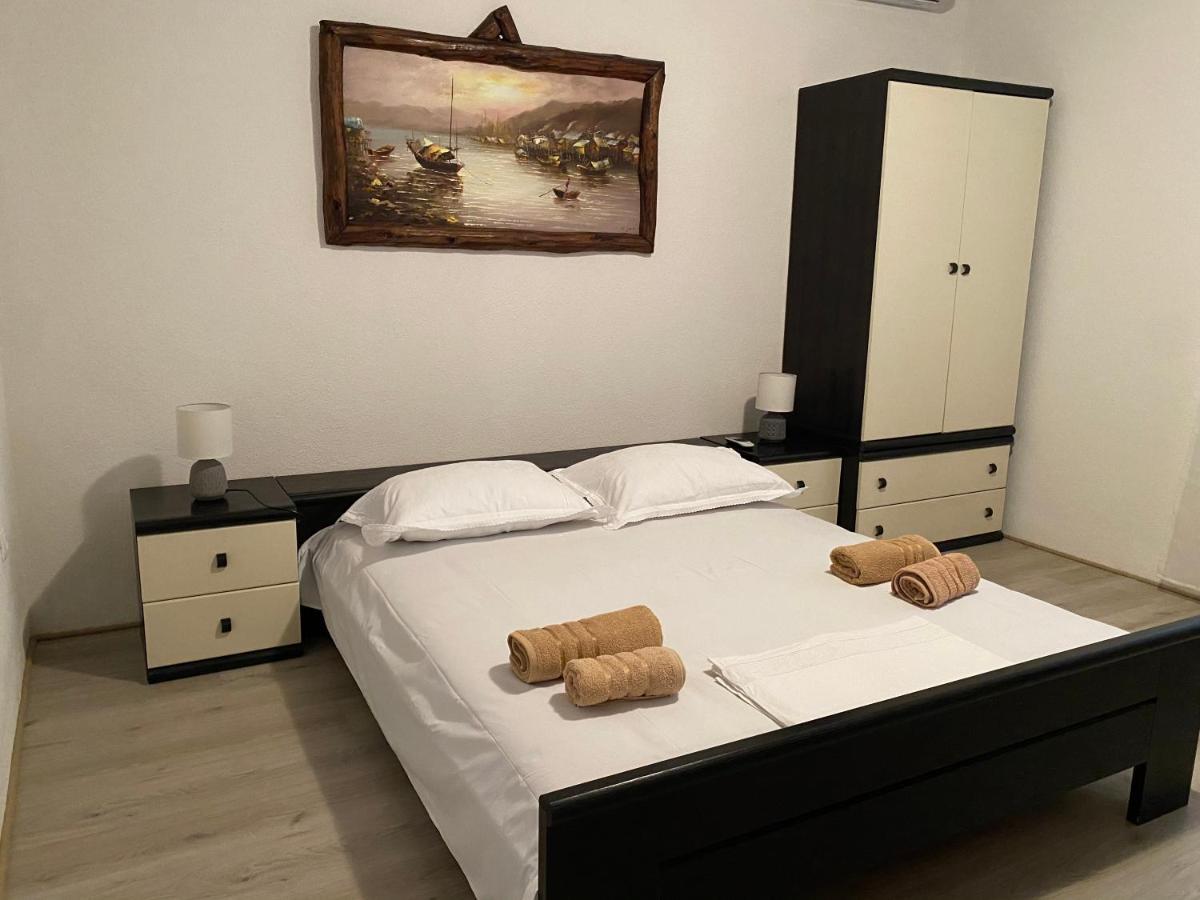 Summer Breeze Baska Voda Luaran gambar