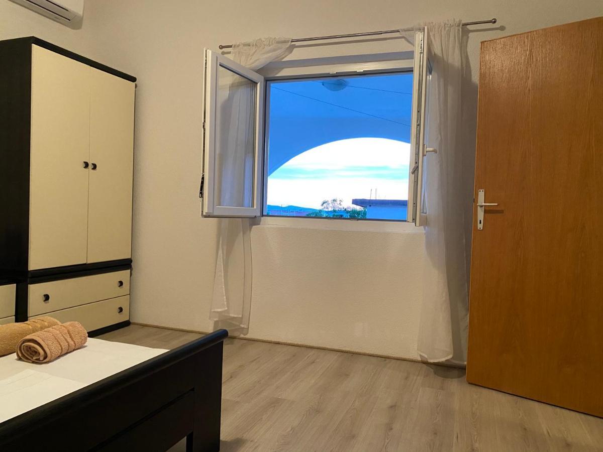 Summer Breeze Baska Voda Luaran gambar